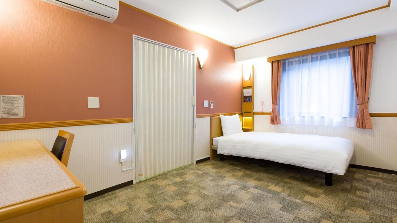Toyoko Inn Shin-Yokohama Ekimae Honkan Εξωτερικό φωτογραφία