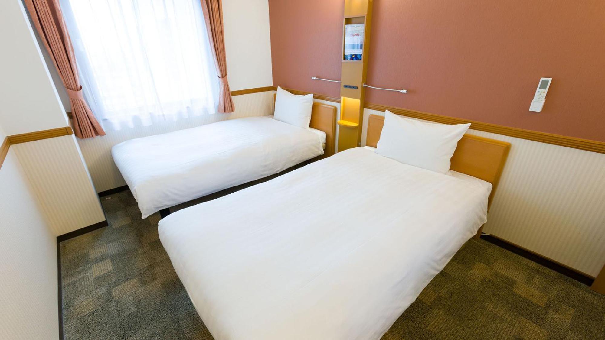Toyoko Inn Shin-Yokohama Ekimae Honkan Δωμάτιο φωτογραφία