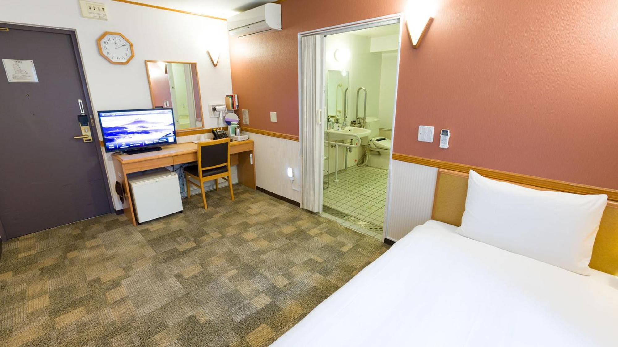 Toyoko Inn Shin-Yokohama Ekimae Honkan Δωμάτιο φωτογραφία