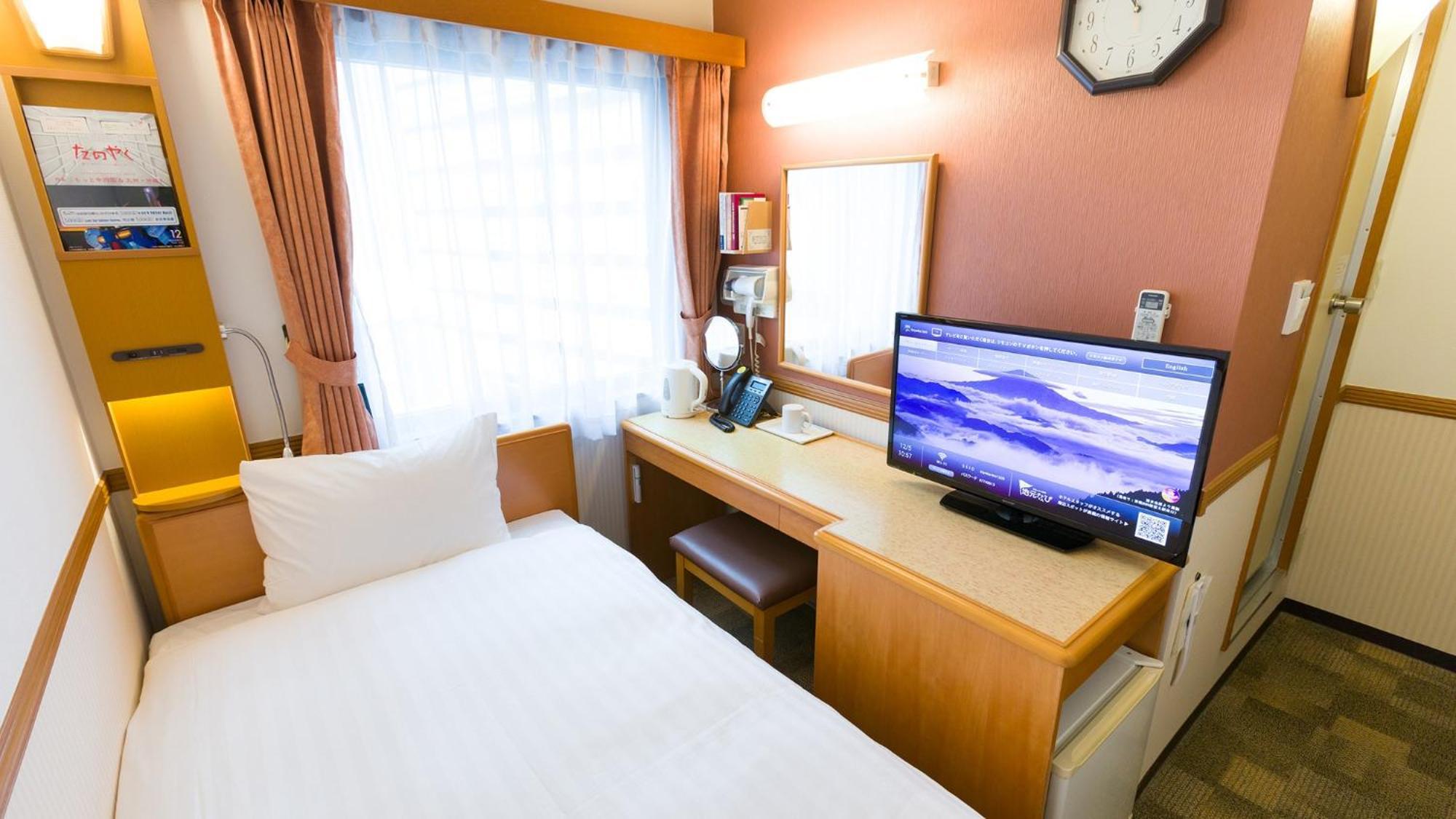 Toyoko Inn Shin-Yokohama Ekimae Honkan Δωμάτιο φωτογραφία